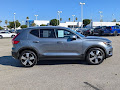 2019 Volvo XC40 Momentum