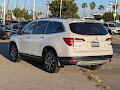 2022 Honda Pilot Touring 8-Passenger