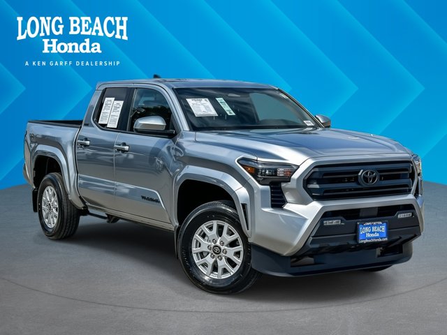 2025 Toyota Tacoma 4WD SR5