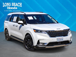 2023 Kia Carnival SX