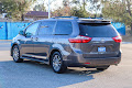 2018 Toyota Sienna XLE