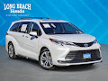 2022 Toyota Sienna Platinum