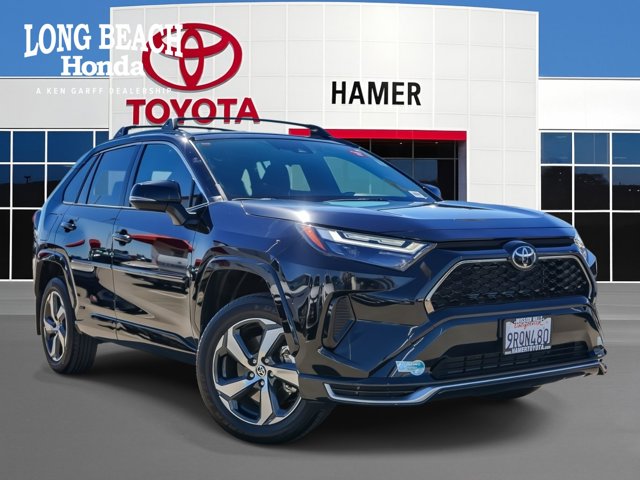 2025 Toyota RAV4 Plug-In Hybrid SE