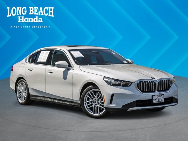 2024 BMW 5 Series 530i